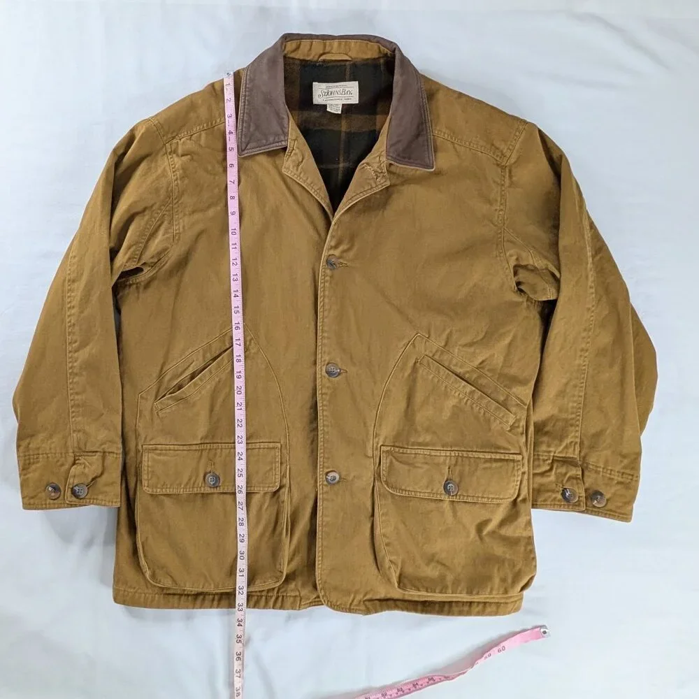 VTG Tan Khaki Multi Pocket Brown Collar Plaid Flannel Line Barn Coat Chore